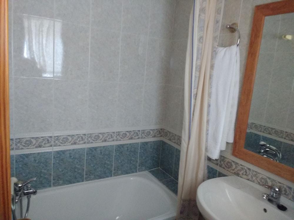 فندق ميسون إل كاستيلو Bañeres المظهر الخارجي الصورة
